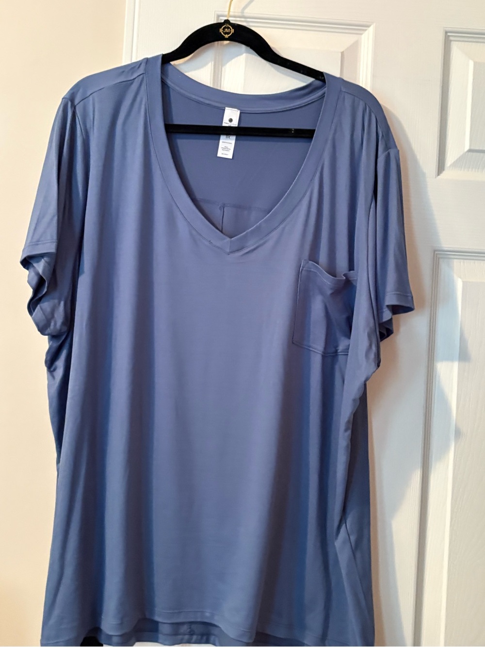Yogalicious Slate Blue V-Neck Pocket Tee